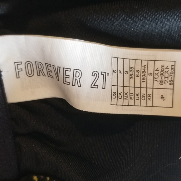 Bikini top bundle - Picture 6 of 6